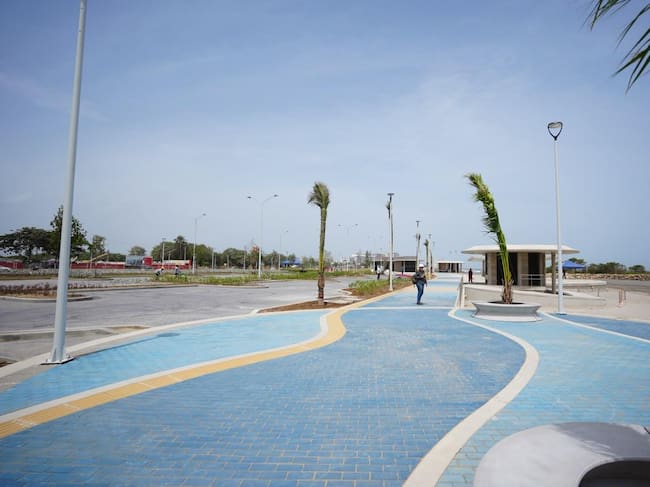 La megaobra ya completó el 84 % de su componente de protección costera y continúa avanzando en senderos, espacios turísticos, urbanismo y el futuro Mirador del Sol. // Alcaldía de Cartagena