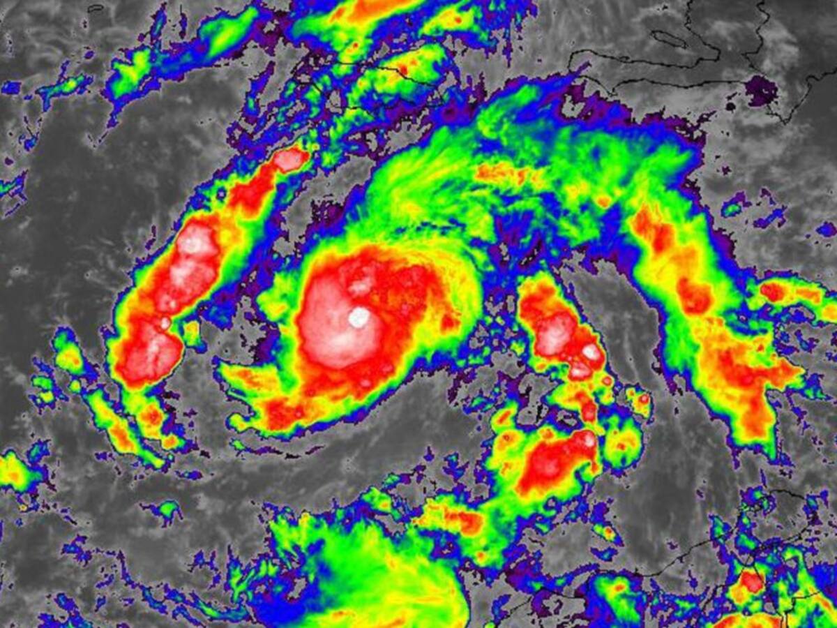 En Santa Marta suspenden el transporte marítimo por la tormenta ETA