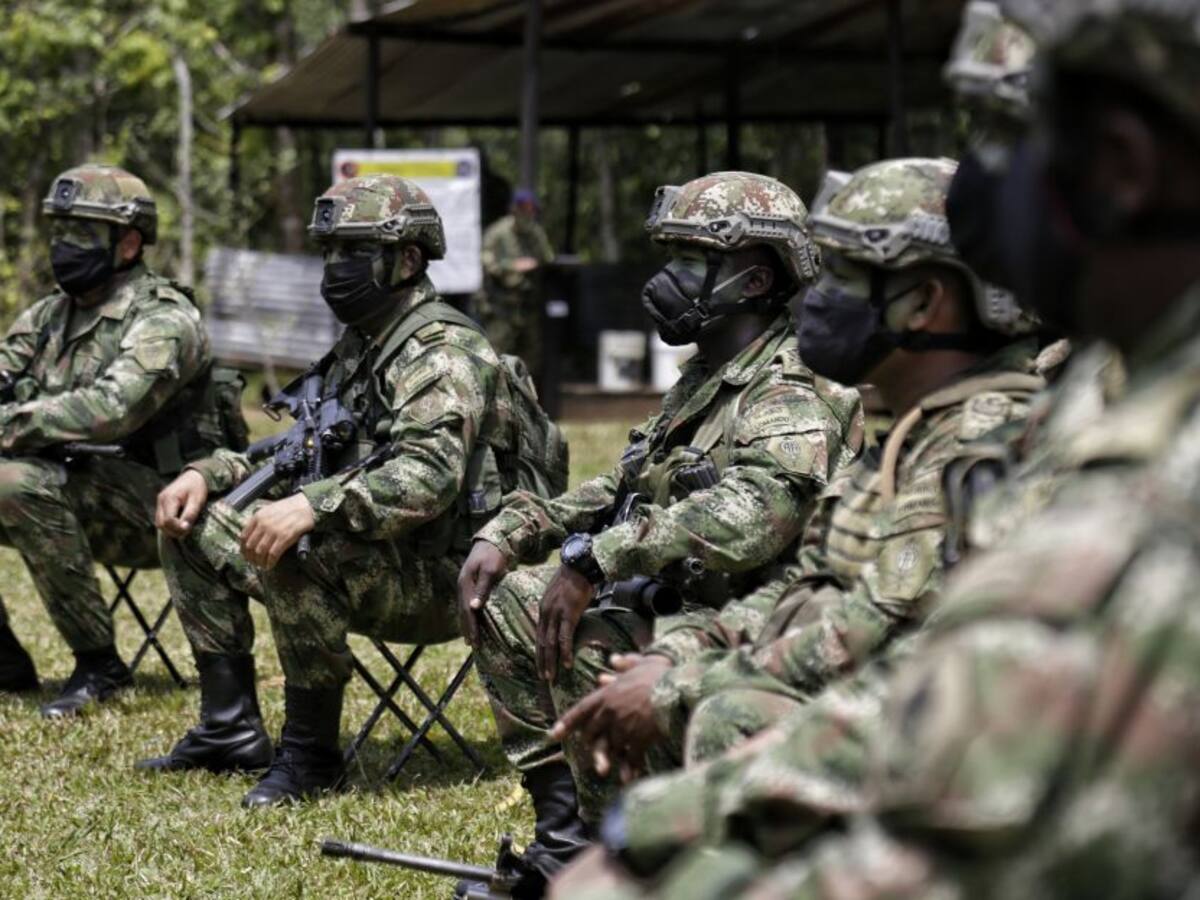 ¿En qué consiste la nueva política educativa para la Fuerza Pública?