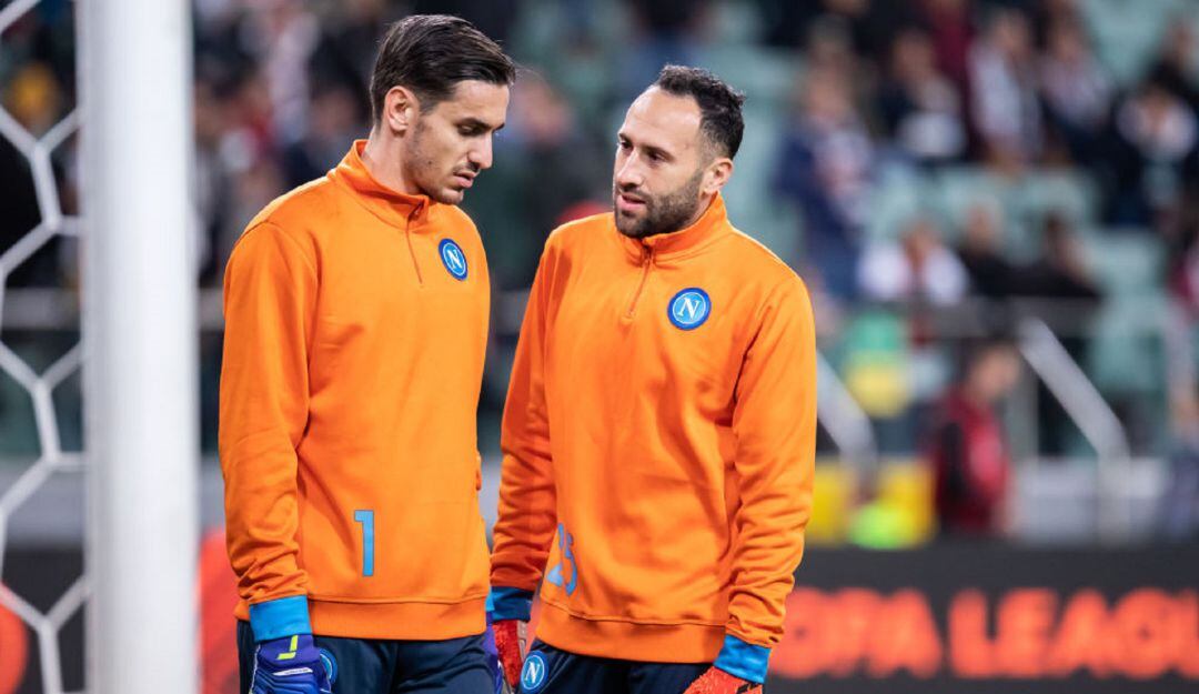 Alex Meret y David Ospina, arqueros del Napoli