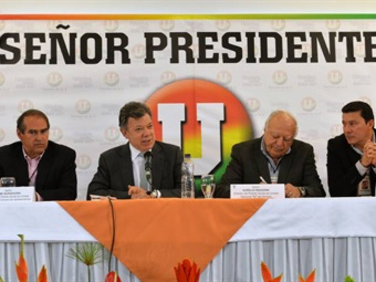 Santos pide a La U lealtad y seguir acompañando al Gobierno