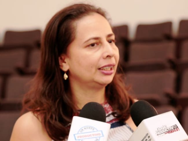 Fabiola Cáceres secretaria de educación