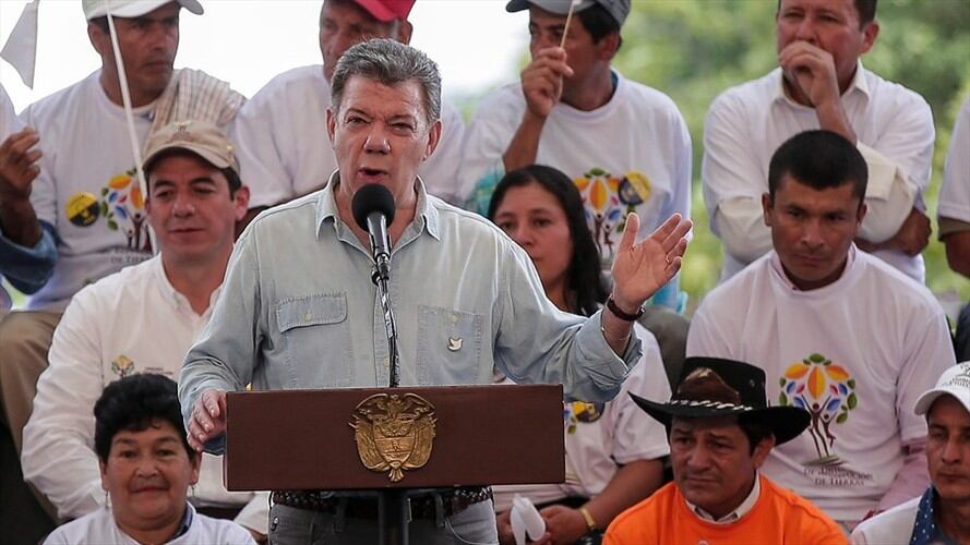El presidente Juan Manuel Santos participó en la conmemoración del Día Nacional de la Memoria y Solidaridad con las Víctimas en el municipio de Chaparral (Tolima). Foto: Colprensa