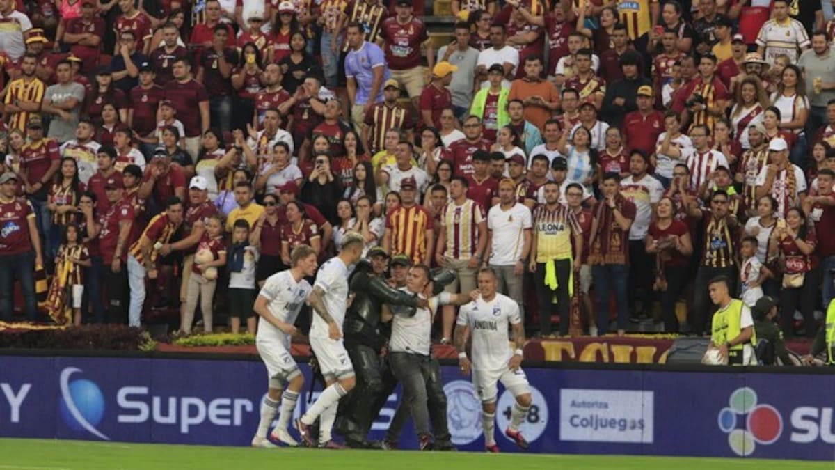 VIDEO: Partido Tolima vs Millonarios fue suspendido tras agresión a Daniel Cataño