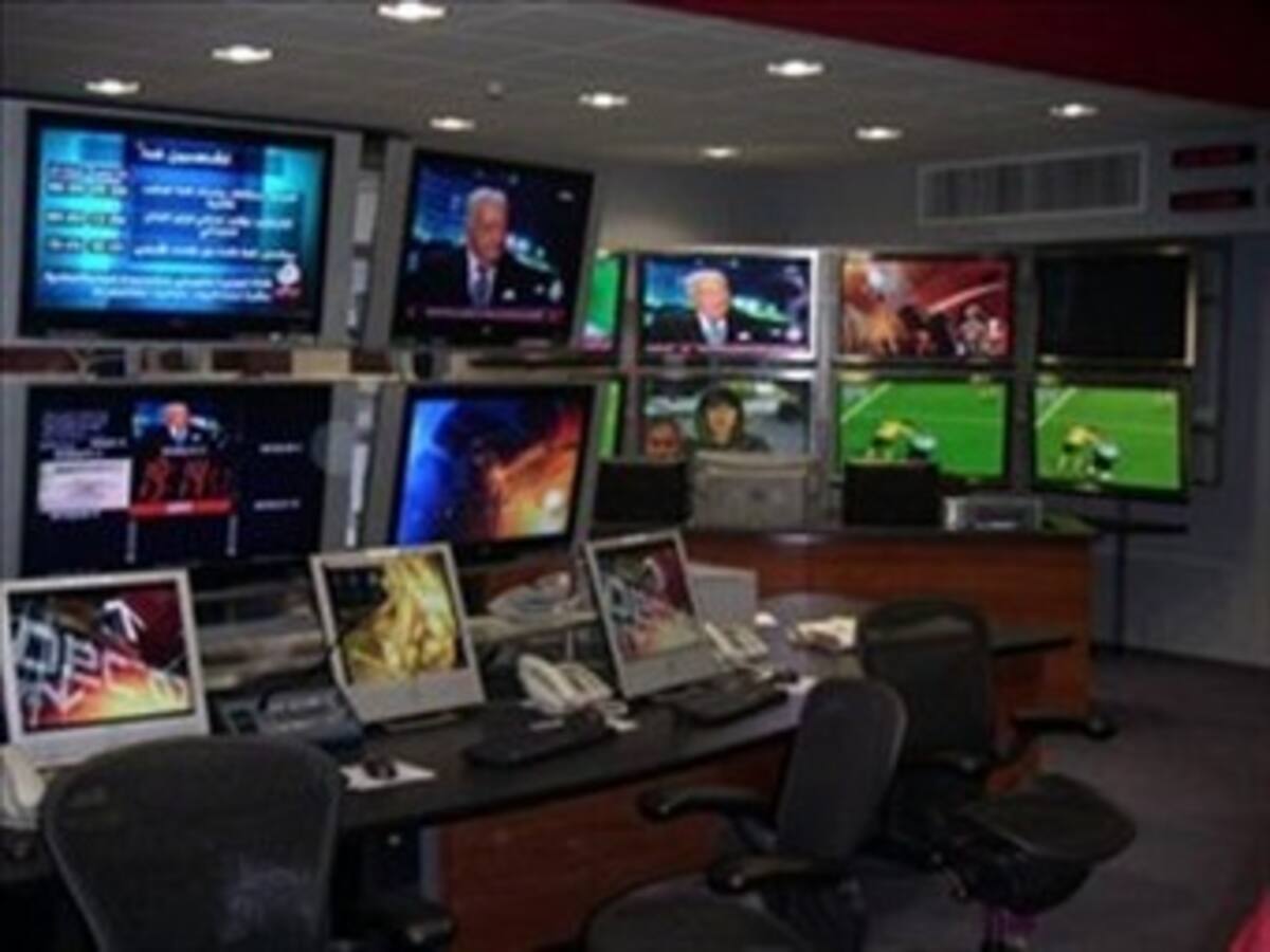 Propuesta que prohíbe entrega de canales de TV en época electoral no es ilícita: voceros políticos