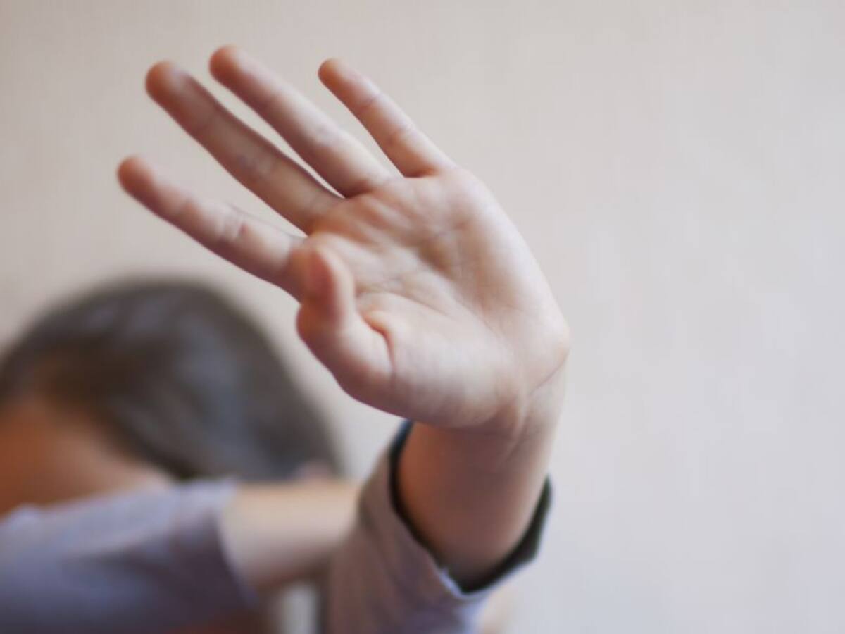 Ejército debe pedir perdón a comunidad de niña abusada: Comisión de Paz