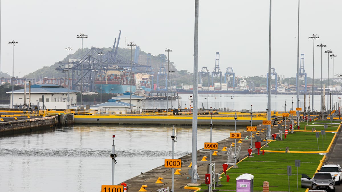 Canal de Panamá inicia reducción en tránsito de buques tras afectación por el fenómeno de El Niño