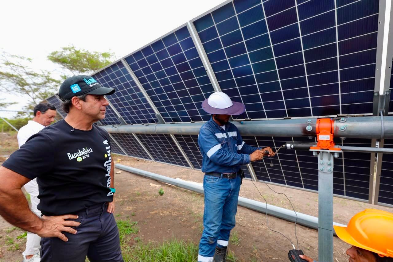 Granja solar de 18.000 paneles abastecerá alumbrado público de Barranquilla