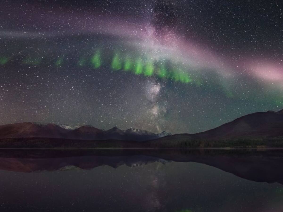 Miles de partículas solares impactaron la Tierra por tormenta geomagnética