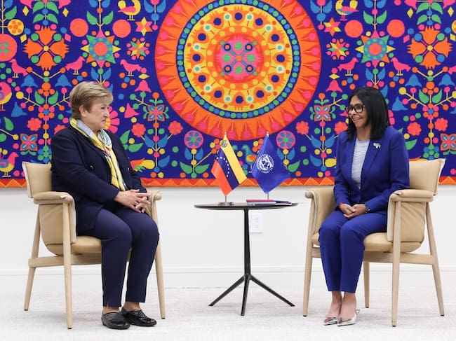 La presidenta encargada de Venezuela se ha reunido con directivos del Fondo Monetario Internacional, Banco Mundial y Banco Interamericano de Desarrollo.
(Foto: Cortesía )