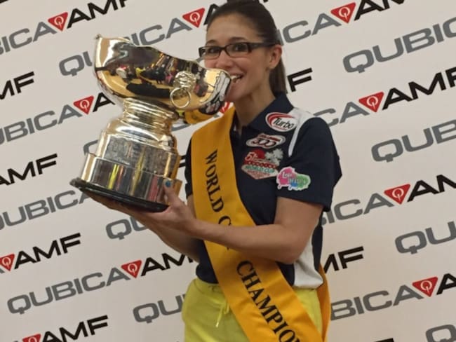 Clara Juliana Guerrero, bicampeona de la Copa Mundo AMF de Bolo