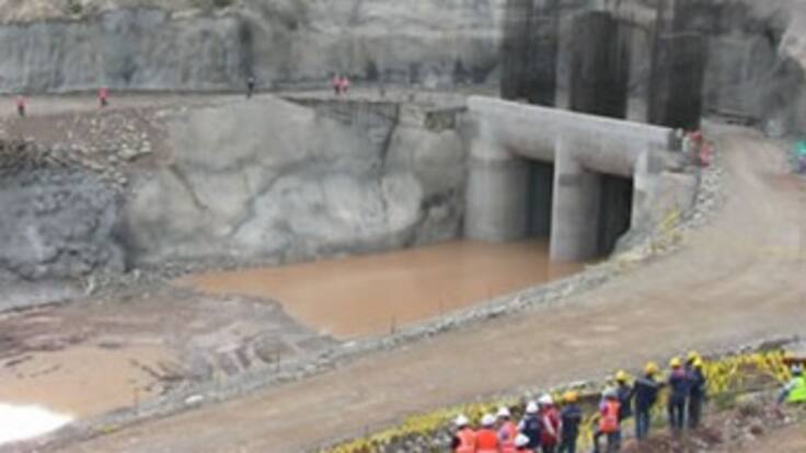 La construcción de la hidroeléctrica del Quimbo ahora genera mortandad de peces en el Magdalena