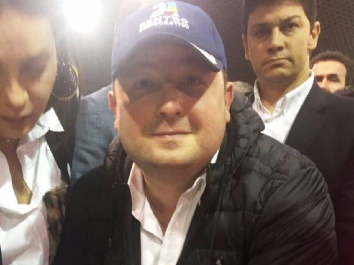 Senador cartagenero Fernando Nicolás Araújo aspira nuevamente por el Centro Democrático