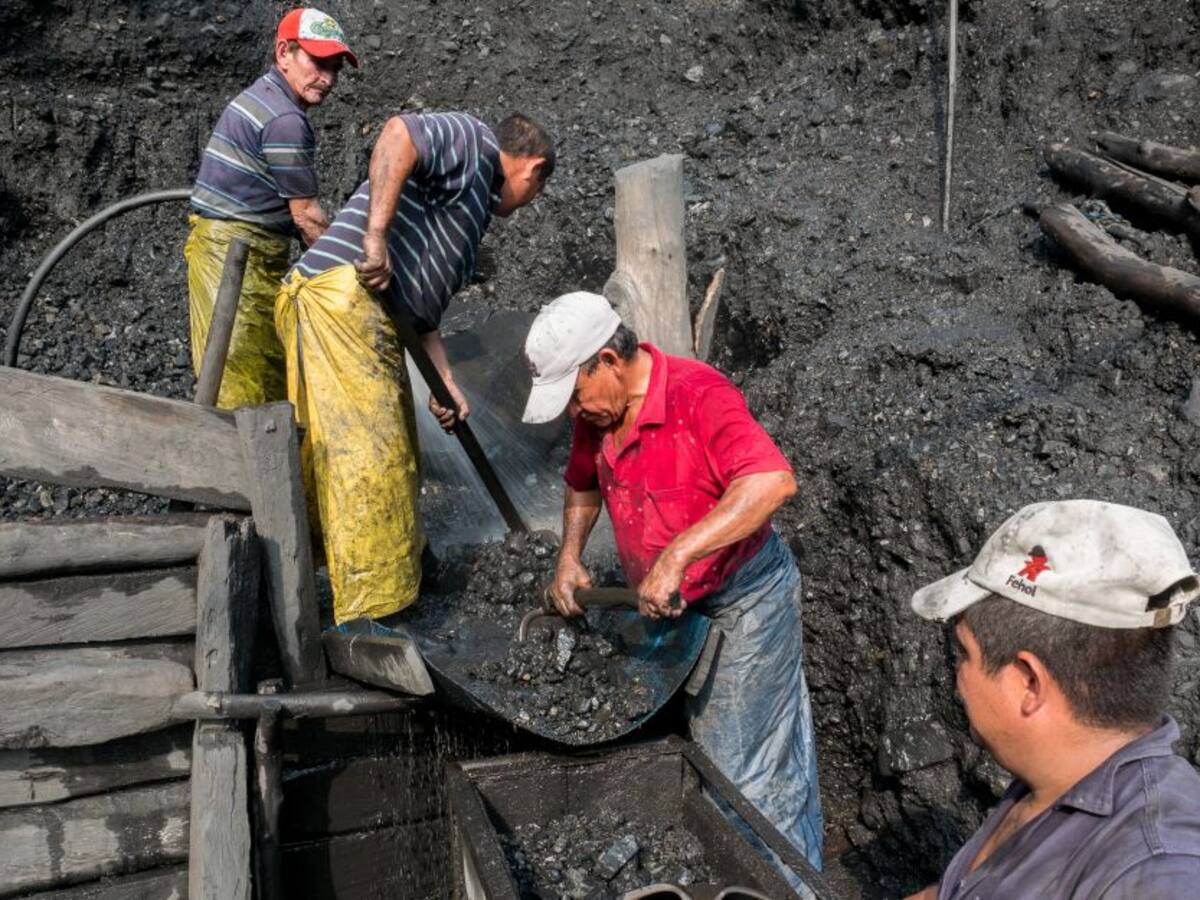 9.500 mineros podrán obtener contrato de concesión y legalizar operaciones