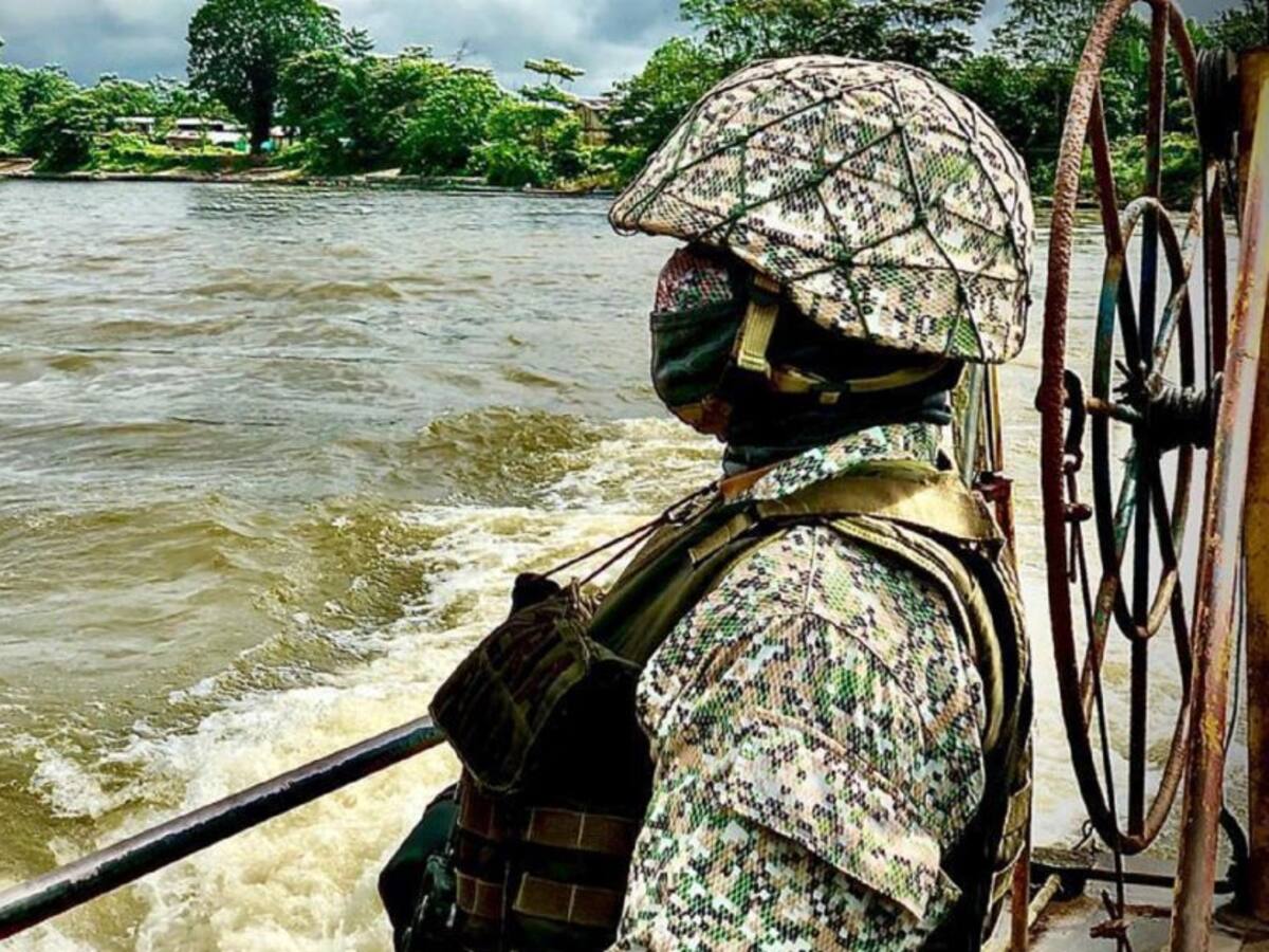 Armada deberá reparar a hombre señalado injustamente de guerrillero