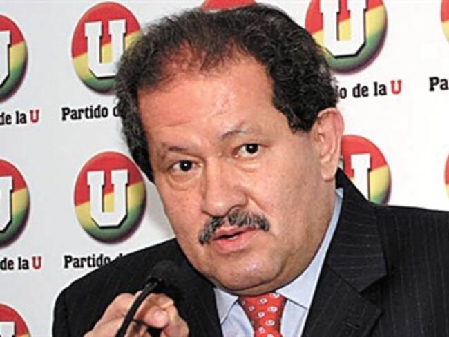 Angelino Garzón desiste de reuniones con partidos políticos