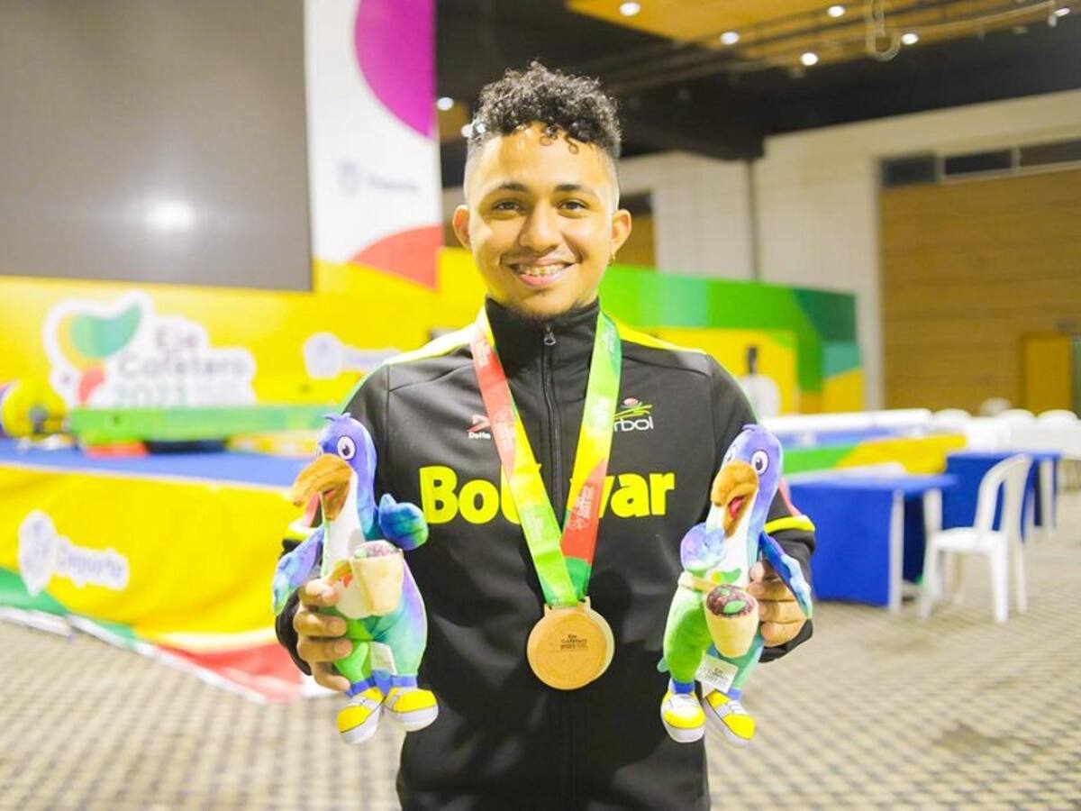Bolívar debutó con dos medallas en levantamiento de pesas en los Juegos Nacionales