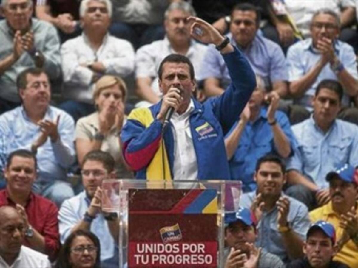 Diputado opositor confía en que militares garantizarán una transición de poder en paz