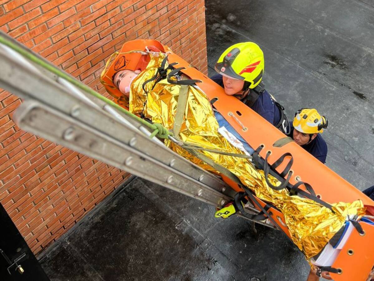 Un rescate como de película le realizaron a un hombre en Cabecera