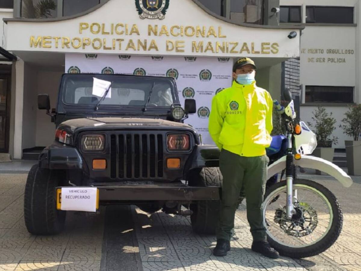 Recuperan en Manizales dos automóviles y una motocicleta hurtados