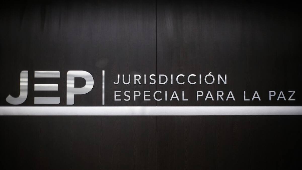 “Quien tenga el coraje y la entereza de reconocer responsabilidad, recibe una sanción propia”: Catalina Díaz, magistrada de la JEP