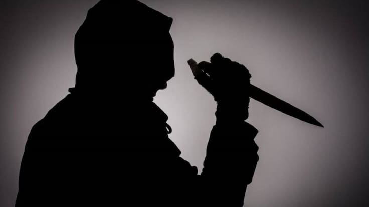 Buscan a hombre que apuñaló a enfermera