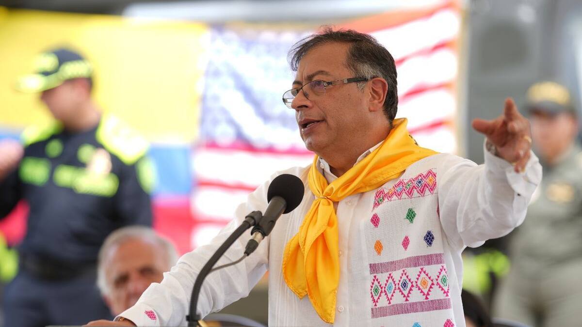 Propuesta de pagar a campesinos por no sembrar coca va en serio: iniciaría en enero