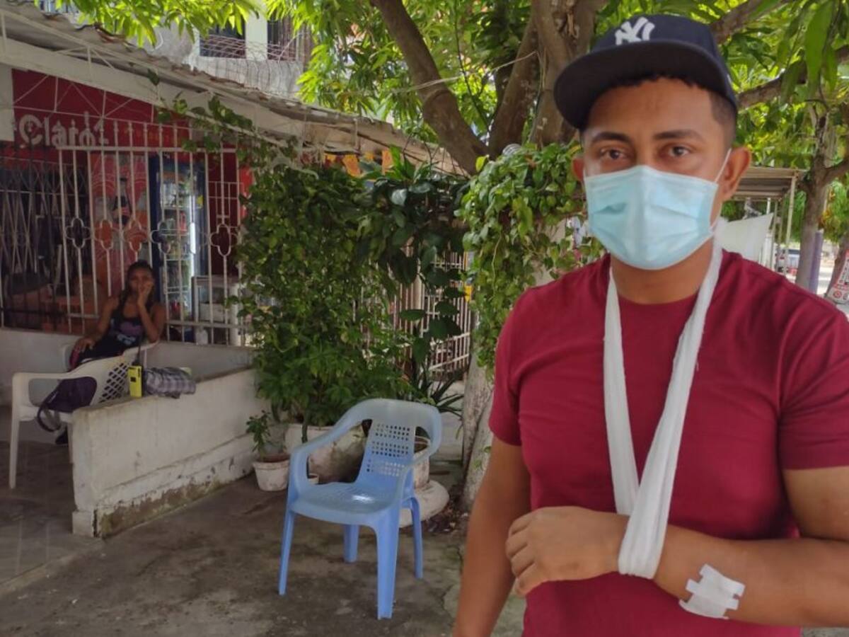 Herido taxista tras ser atacado por tres asaltantes en Cartagena