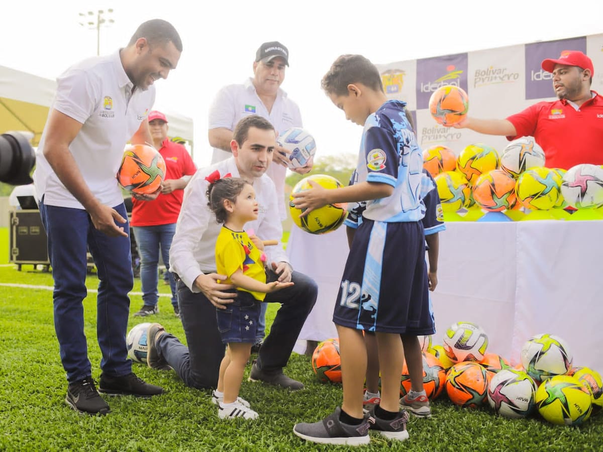 Juegos de la “Línea Bolivarense” iniciaron en San Estanislao de Kostka