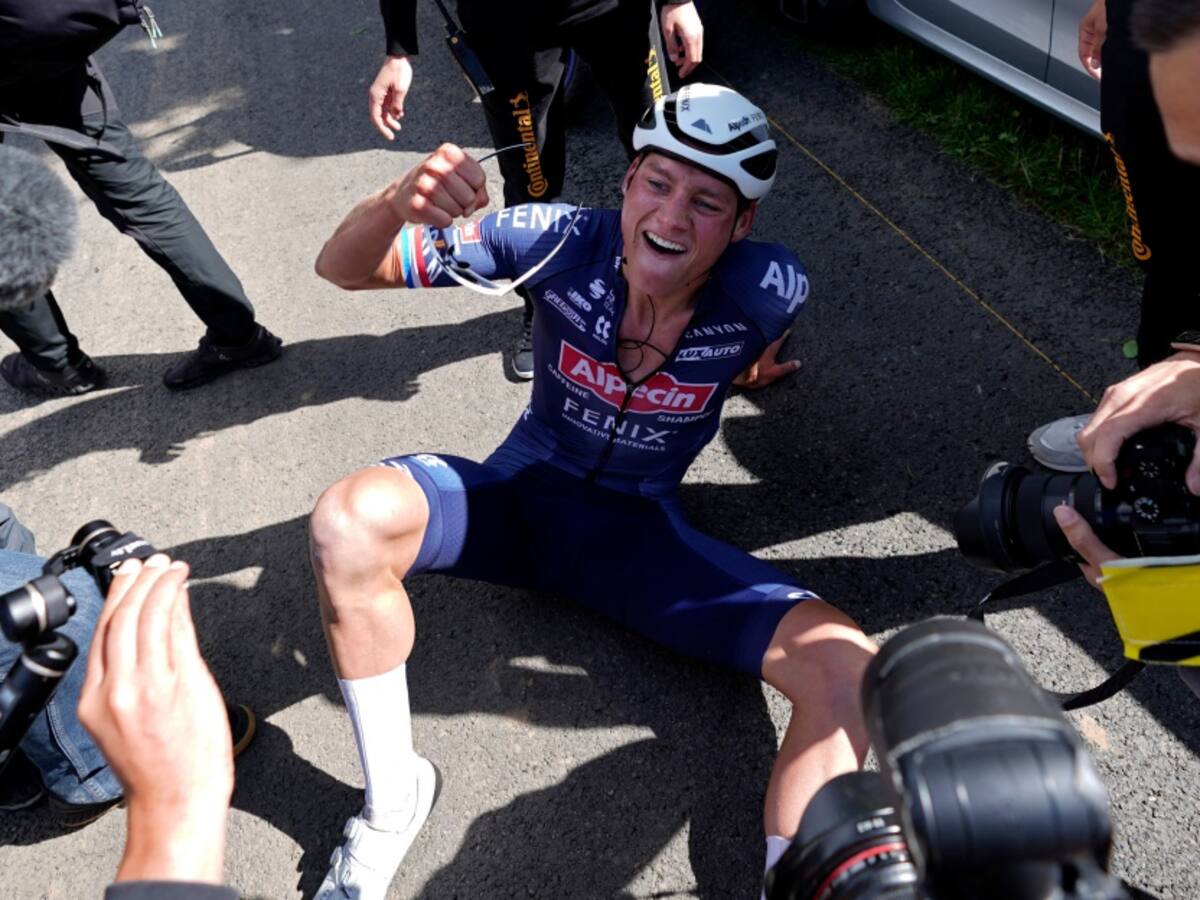La emotiva celebración de Van der Poel por la muerte de un ser querido