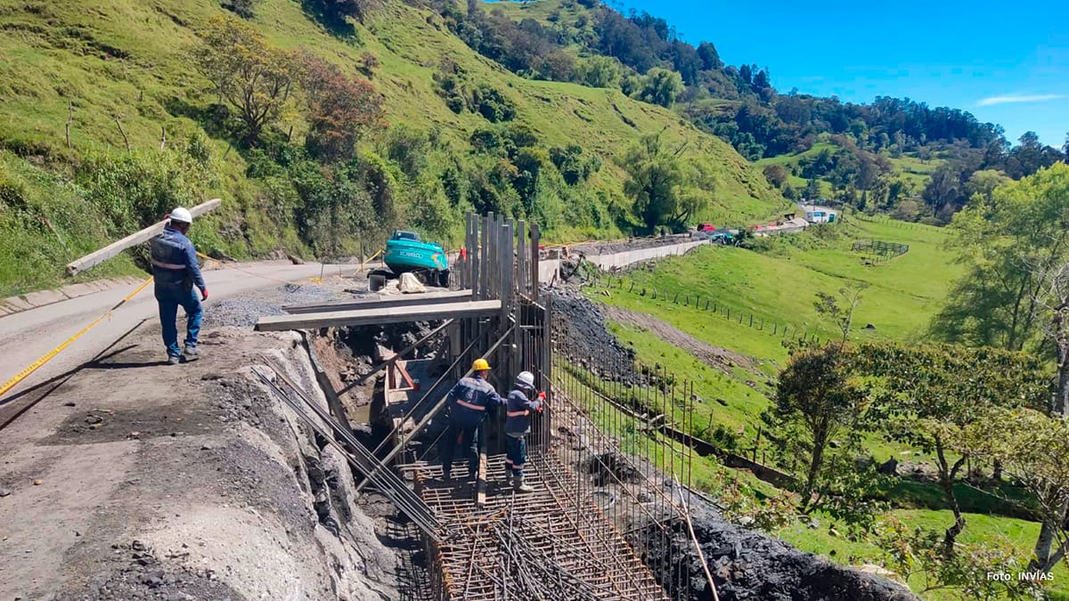 Paro indefinido en Transversal del Carare, 9 de septiembre: comunidad denuncia falta de pavimentación