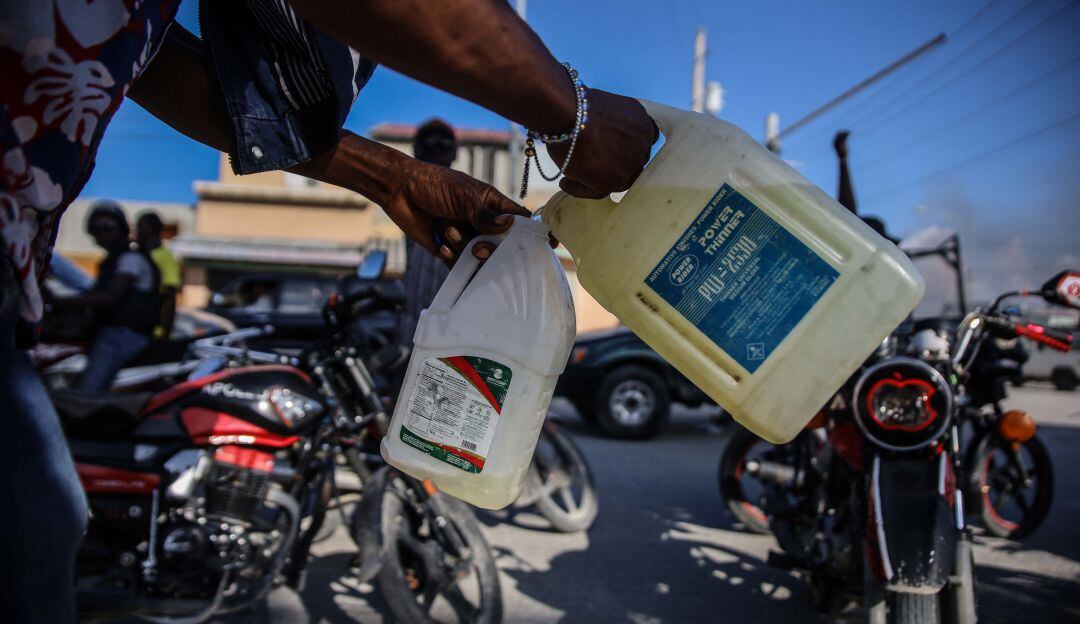 Escasez de gasolina en Haití 
