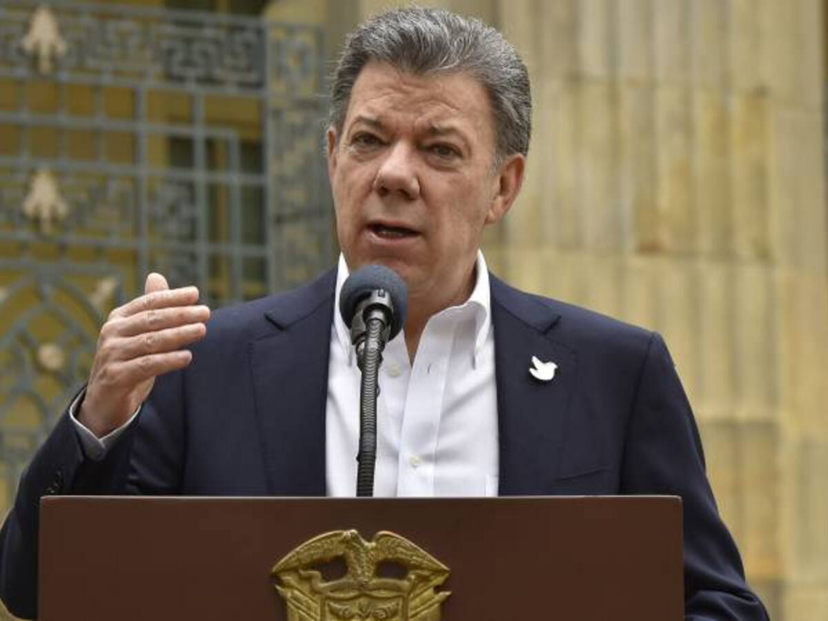 Reconozco la responsabilidad del Estado colombiano y pido perdón: Santos
