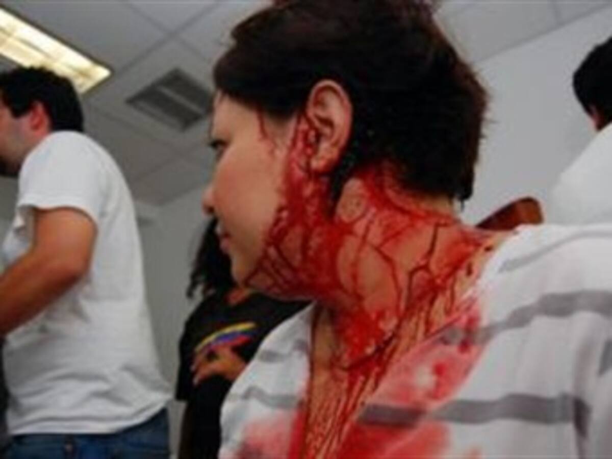 Doce periodistas venezolanos son heridos por presuntos seguidores de Chávez