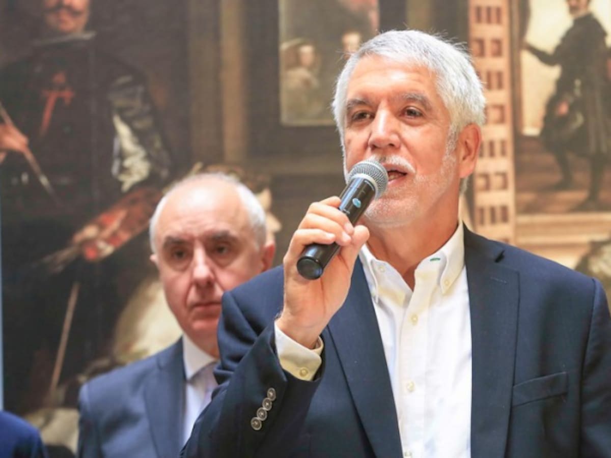 Peñalosa: Es un derecho poder ir al parque sin oler marihuana de los demás