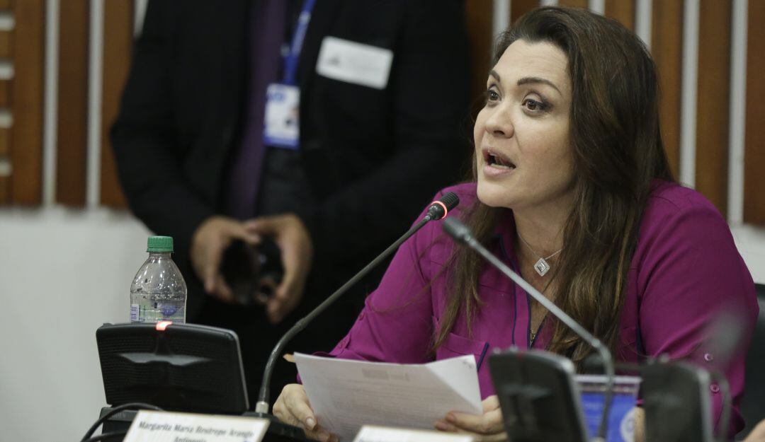 La congresista uribista, Margarita Restrepo, fue elegida como la nueva presidenta de Parlamento Internacional para la Tolerancia y la Paz