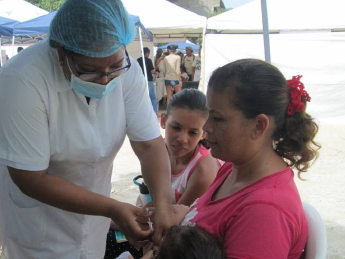 Autoridades sanitarias ampliarán puesto de salud en La Parada