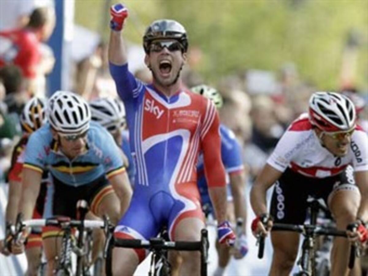El británico Mark Cavendish se proclamó campeón mundial de ciclismo en ruta