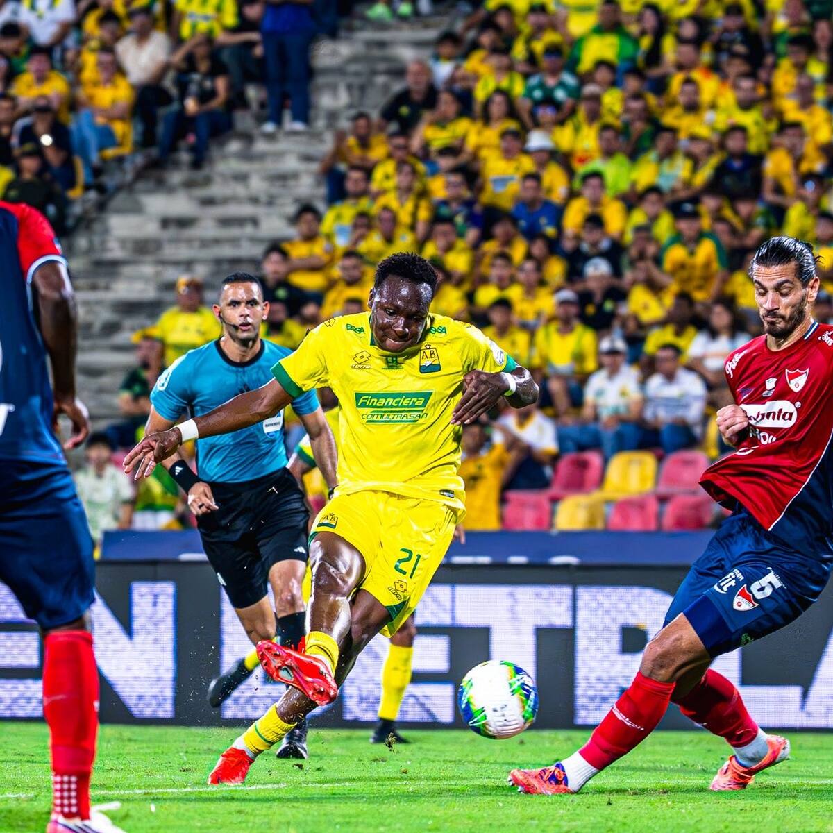 Bucaramanga y Medellín empatan en un partidazo: resumen del juego por la fecha 9