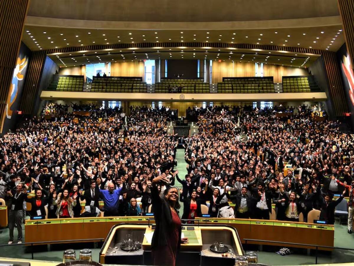 Estudiantes colombianos brillan en el escenario mundial del Modelo de naciones unidas en Nueva York