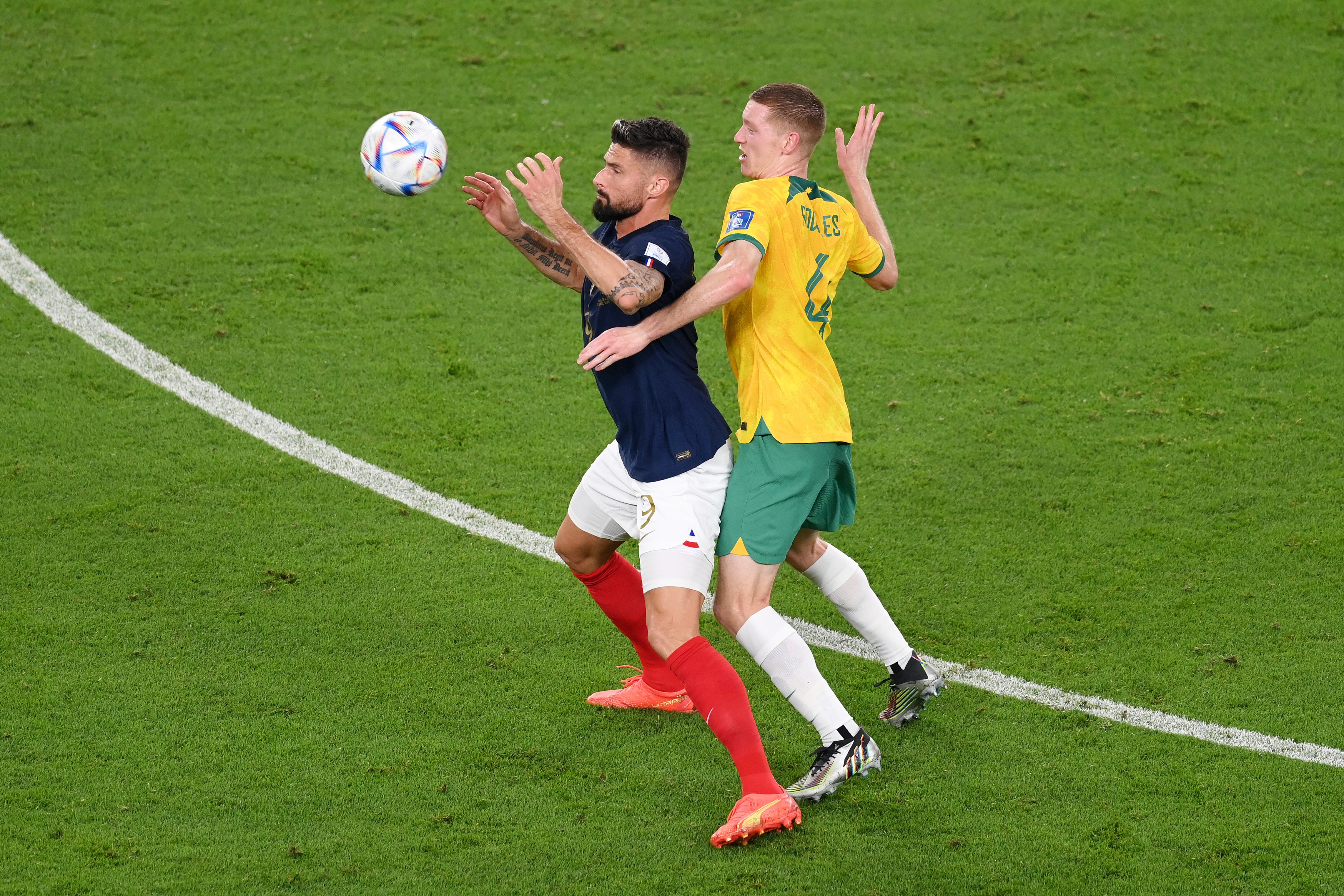 Duelo entre Francia y Australia en Qatar 2022. (Photo by Stu Forster/Getty Images)