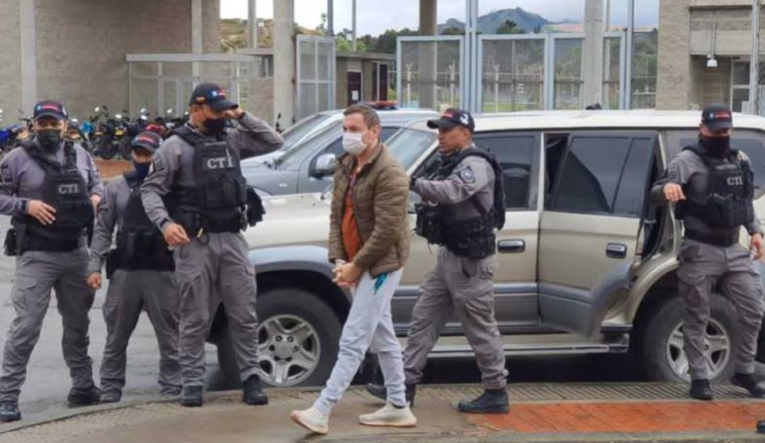 Yhonier Leal, el confeso asesino de su mamá y su hermano el estilista Mauricio Leal