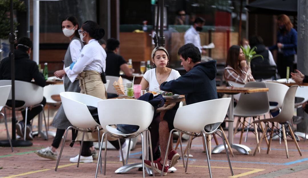 Reapertura de bares y restaurantes