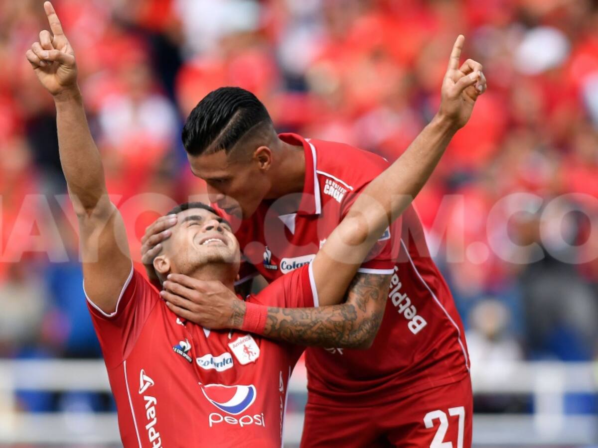 América se reencontró con su gente con un triunfo clave ante el Junior