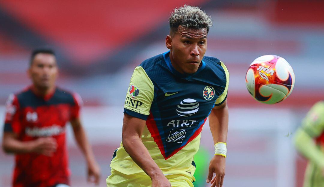 Boca Juniors preguntó por el valor del pase de Roger Martínez