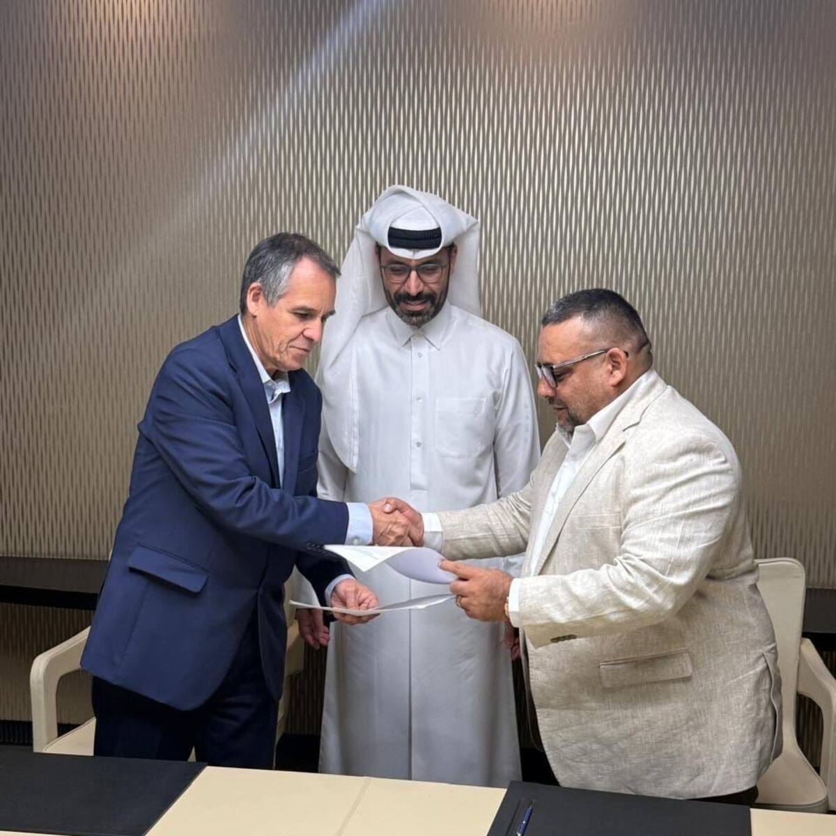 Primeros puntos acordados en diálogos de paz entre el Gobierno Nacional y el Clan del Golfo