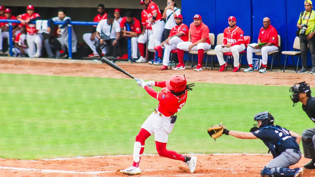 Tigres de Cartagena aplastó a Leones en su debut en el béisbol profesional colombiano