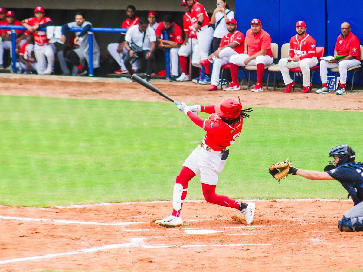 Tigres de Cartagena aplastó a Leones en su debut en el béisbol profesional colombiano