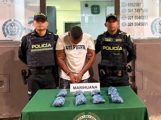 Capturado distribuidor de estupefacientes con ocho bolsas de marihuana en el barrio San Pedro y libertad