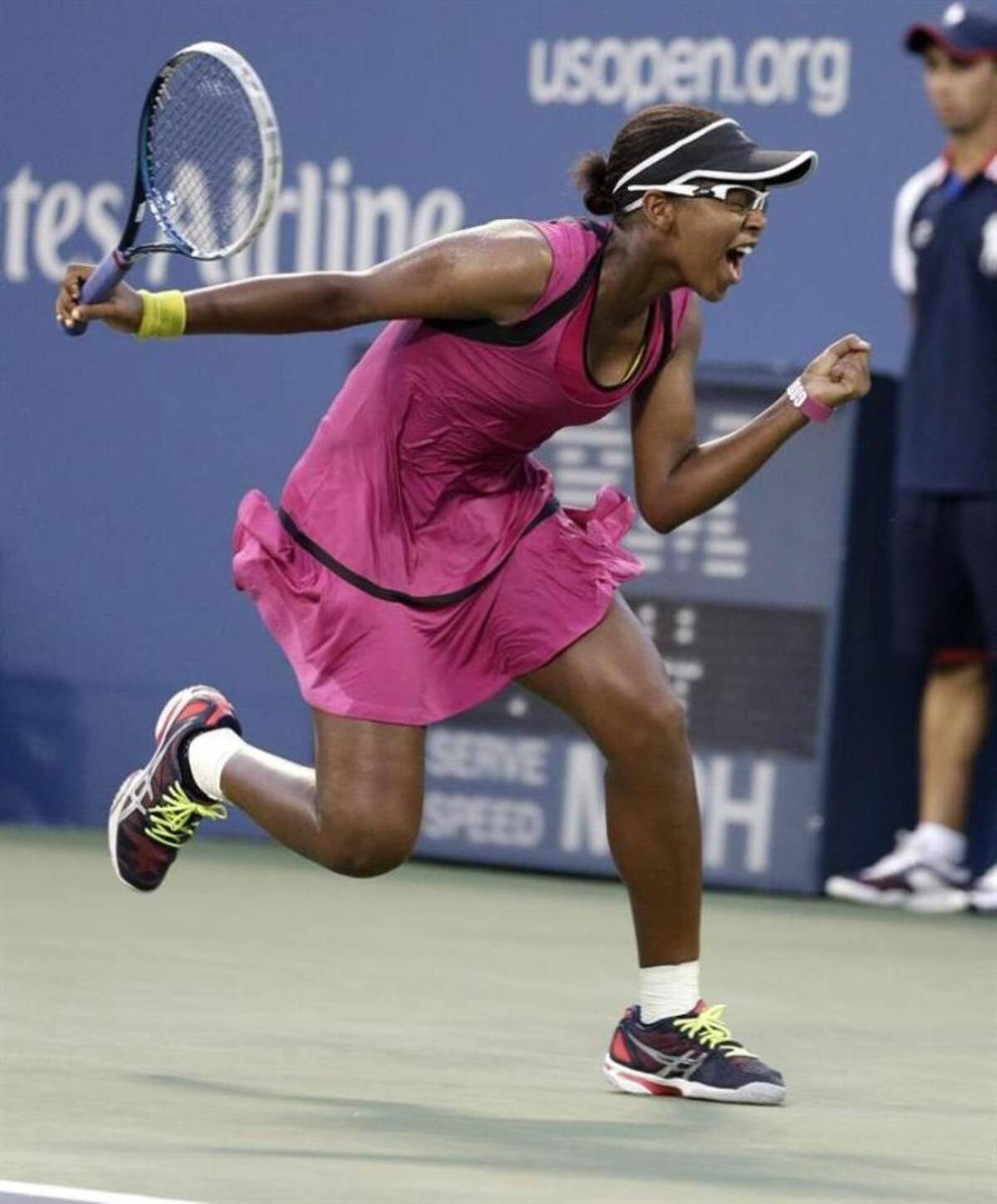 La tenista estadounidense, con 17 años, venció a la excampeona australiana Sam Stosur, en la primera ronda del torneo y se convirtió en la sorpresa del día.